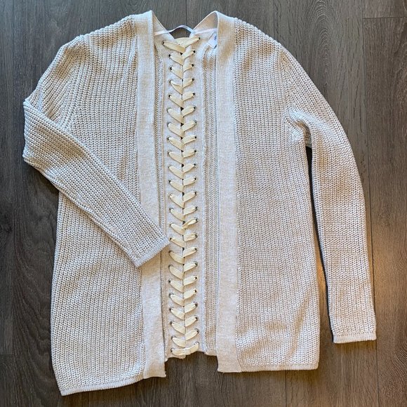 John + Jenn Line Lace Back Cardigan - Picture 5 of 6